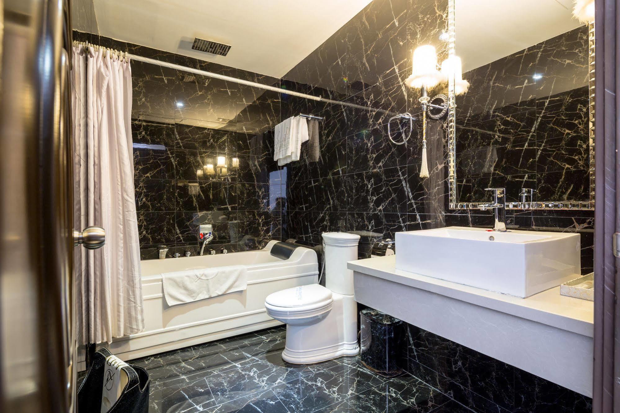 A&Em Hai Ba Trung Hotel Ho Si Minh-város Kültér fotó
